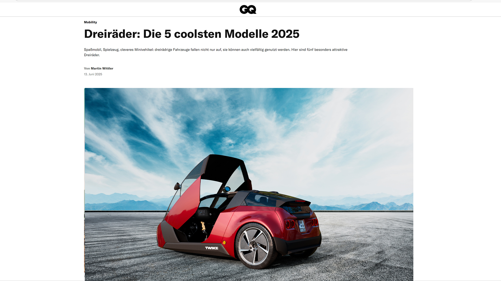 TWIKE E-Dreirad in futuristischem Design – aufgenommen in urbaner Umgebung